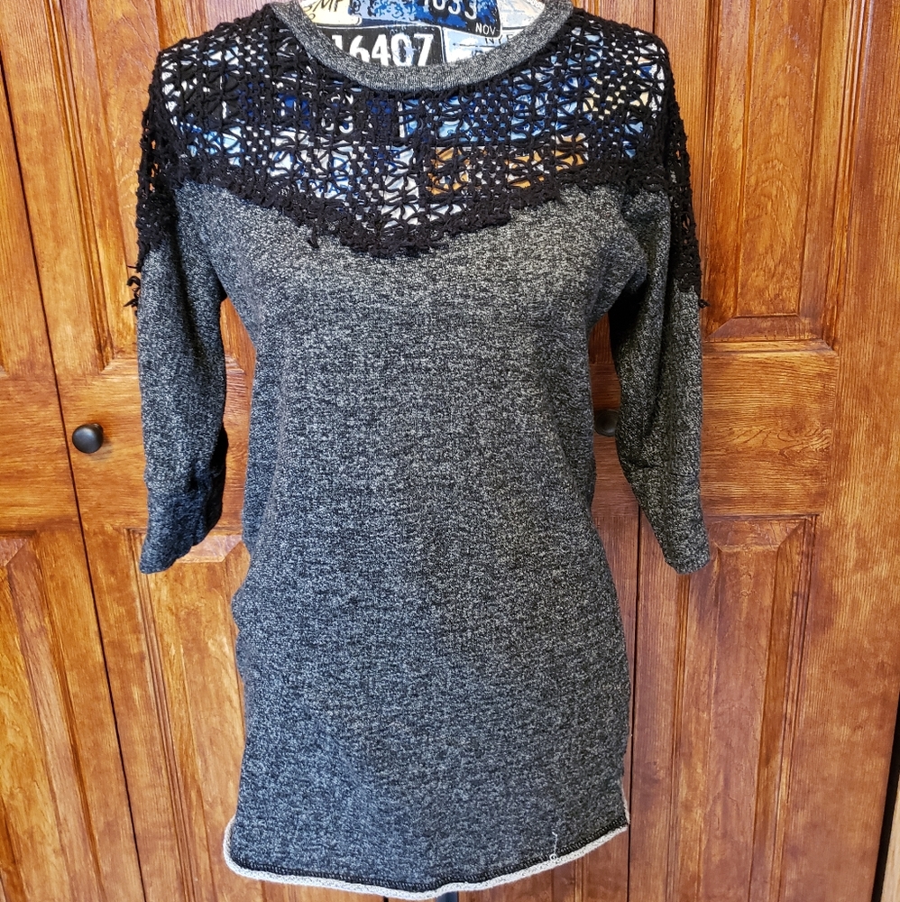 3/4 sleeve Sweater